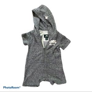 Roots Baby Romper NWOT 6-12 months